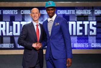 AdamSilver_NoahVonlehHornets0626141