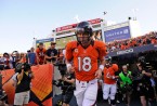 Peyton-Manning-Tunnel-Broncos2